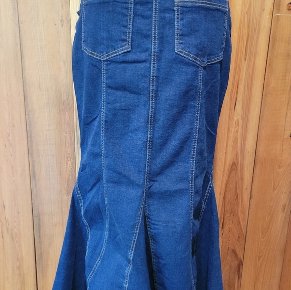 Tala Women's Blue Denim Jeans - Picture 3 of 15